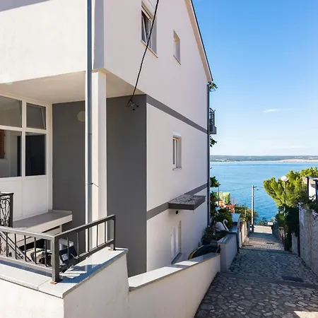 Apartment Apartments By The Sea Dramalj, Crikvenica - 2376 Dramalj