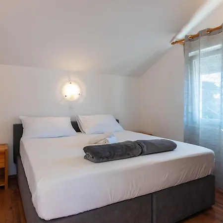 Apartments By The Sea Dramalj, Crikvenica - 2376 Apartment *