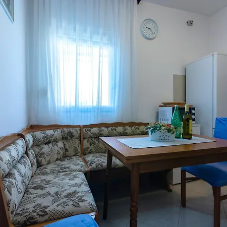 Apartments By The Sea Dramalj, Crikvenica - 2376 Dramalj