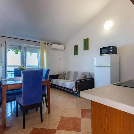 Apartment Apartments By The Sea Dramalj, Crikvenica - 2376